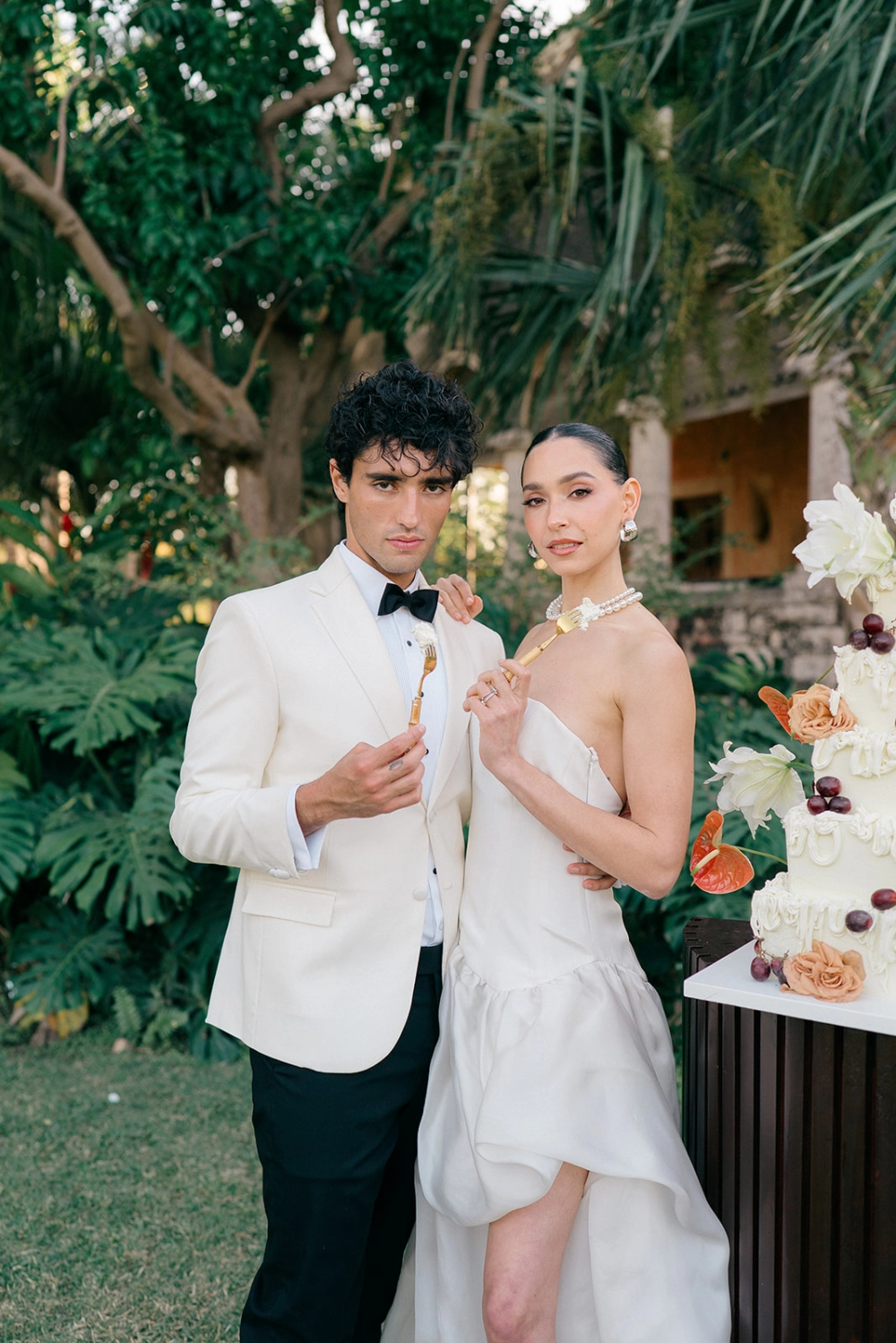 Wedding Tribe THE FAKE WEDDING  THE FAKE WEDDING